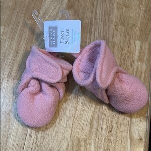 Hudson Baby Soft Pink Fleece Booties